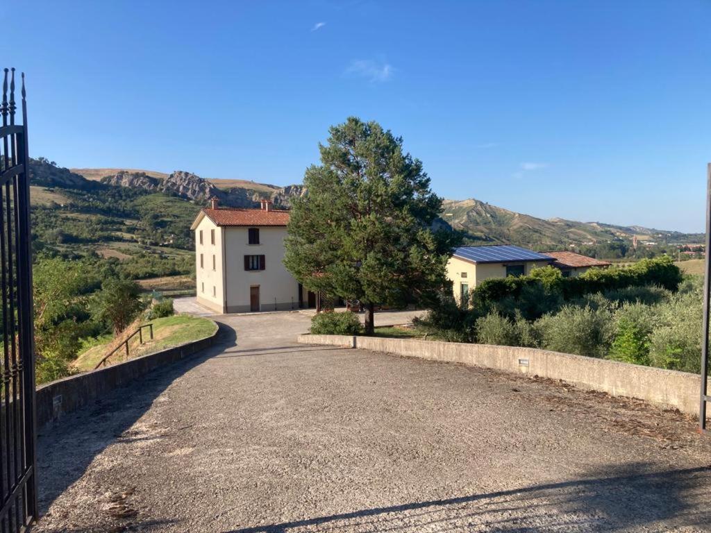 Ca' Vanello Borgo Tossignano Luaran gambar