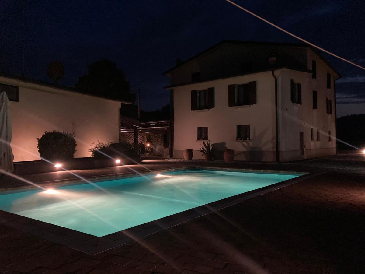 Ca' Vanello Apartment Borgo Tossignano Luaran gambar