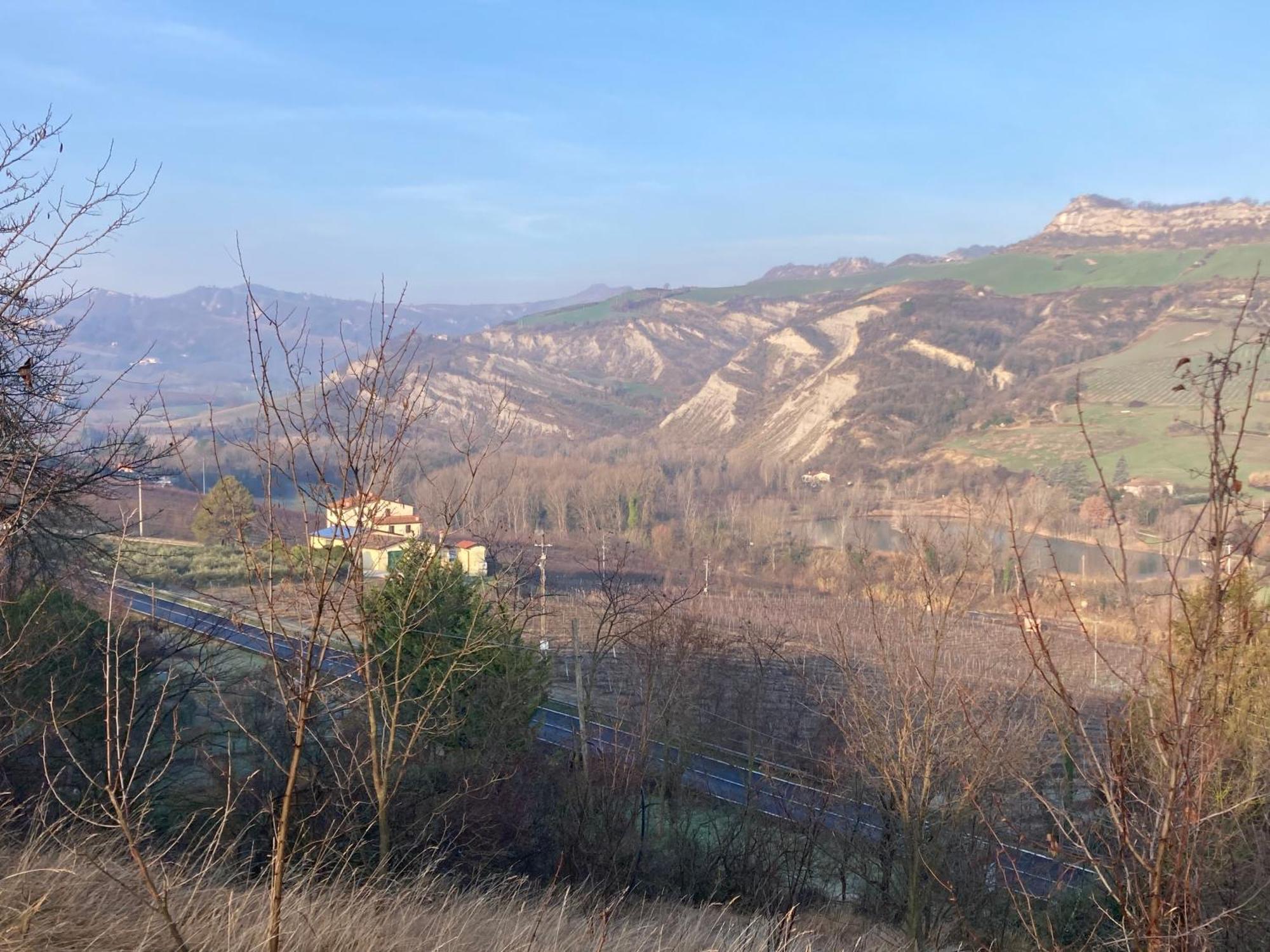 Ca' Vanello Borgo Tossignano Luaran gambar
