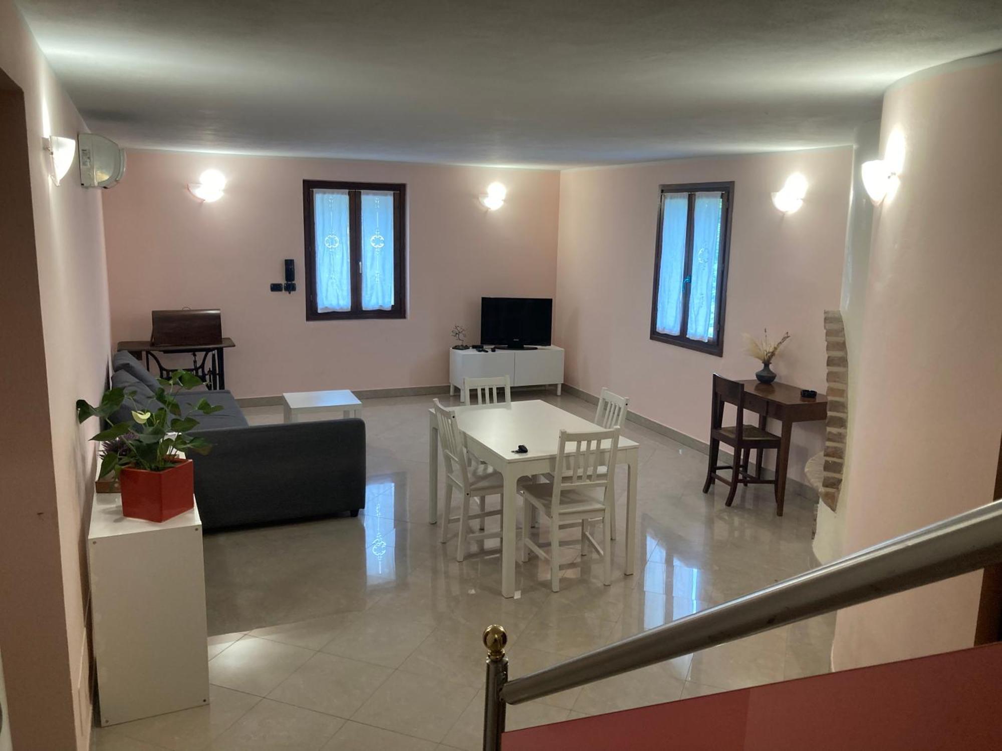 Ca' Vanello Apartment Borgo Tossignano Luaran gambar