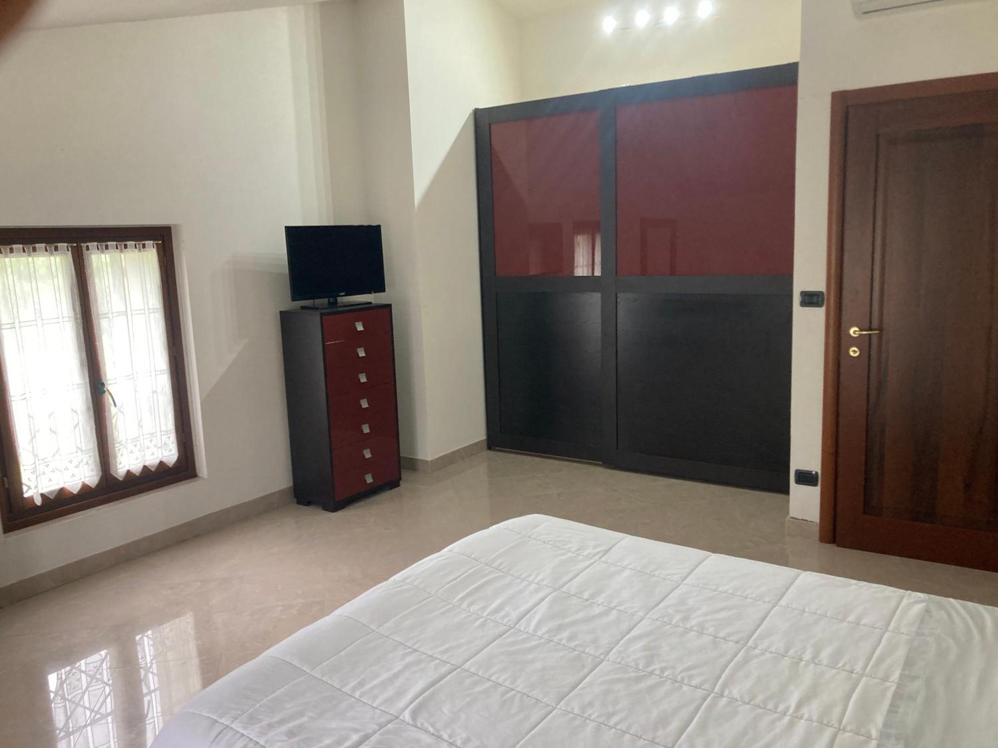 Ca' Vanello Apartment Borgo Tossignano Luaran gambar